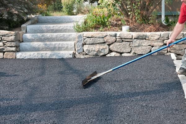Concrete Driveways - Surface Finishing, Edging and Curing in Brisbane